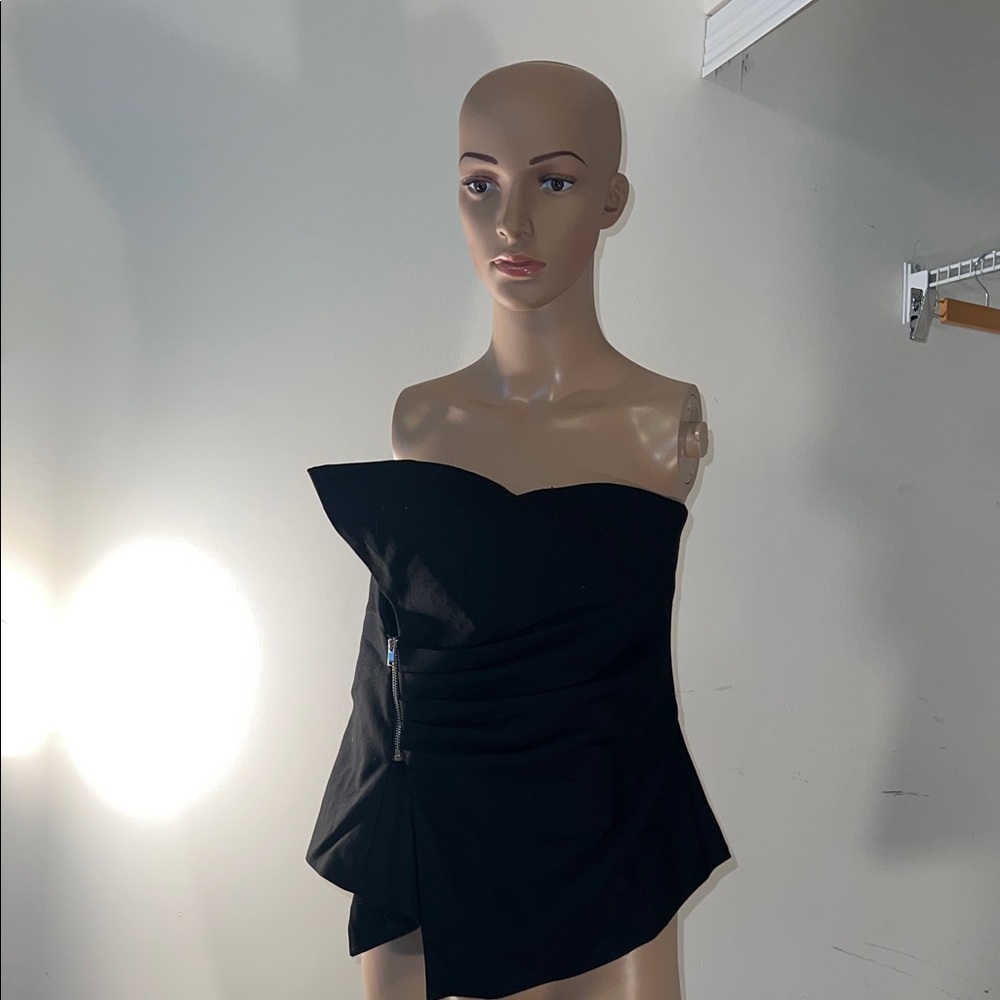 Zara Black Asymmetric Strapless Top